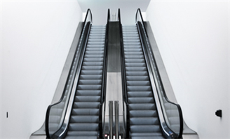 Escalator plate